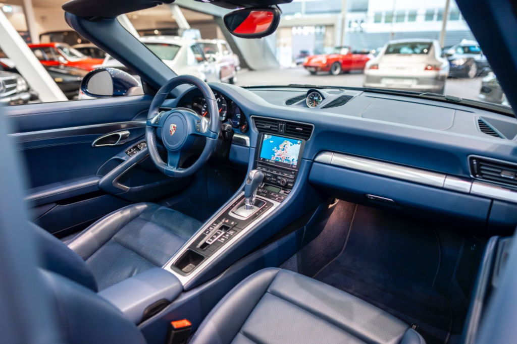 Porsche 991 Carrera 4