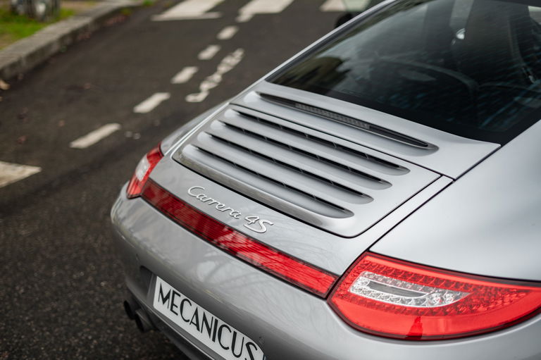 Porsche 997.2 Carrera 4S