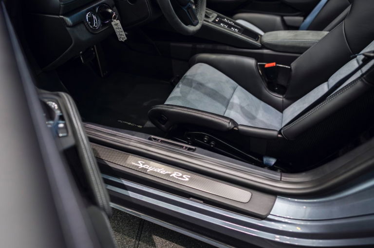 Porsche 718 Spyder RS