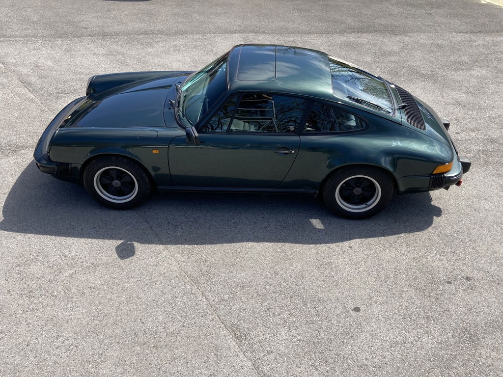 Porsche 911 Carrera 3.2