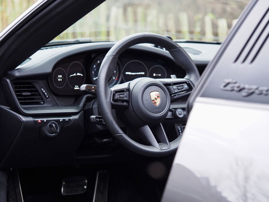 Porsche 992 Targa 4 GTS