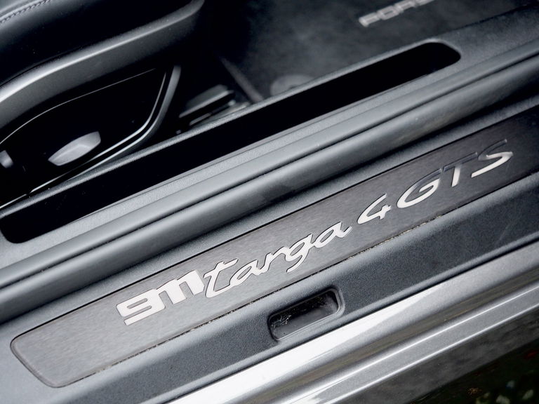 Porsche 992 Targa 4 GTS