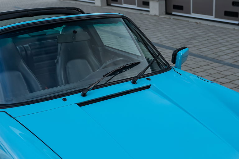 Porsche 911 Carrera 3.2 (US)