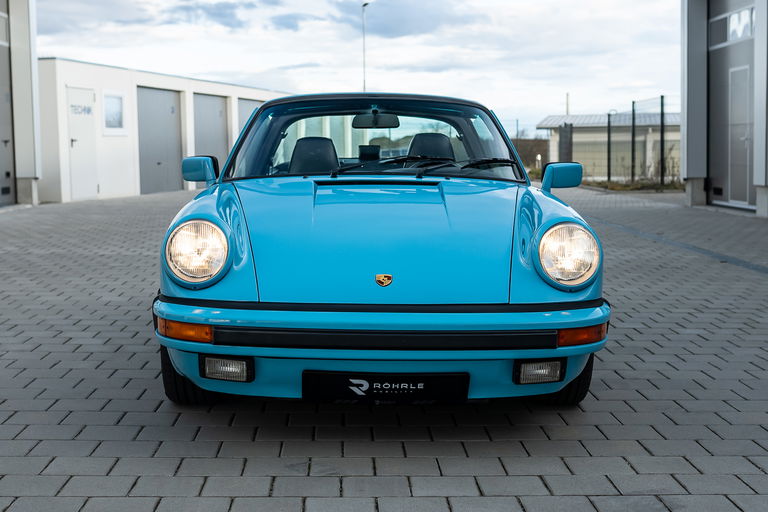 Porsche 911 Carrera 3.2 (US)