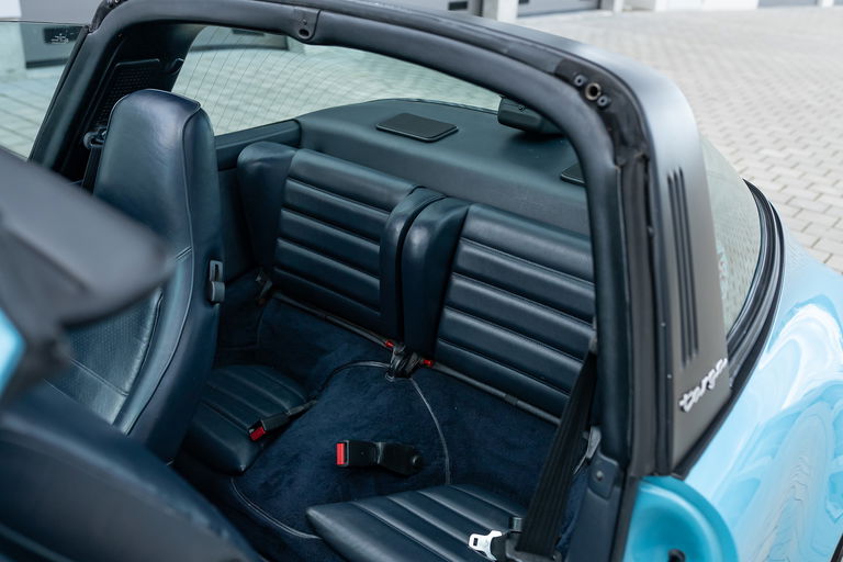 Porsche 911 Carrera 3.2 (US)