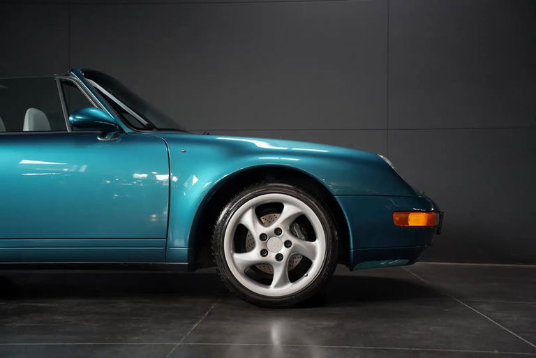 Porsche 993 Carrera