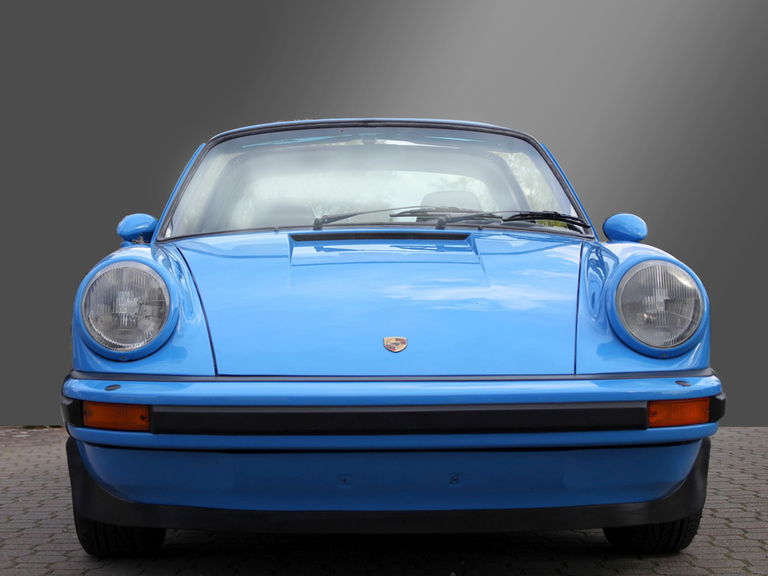 Porsche 911 Carrera 2,7