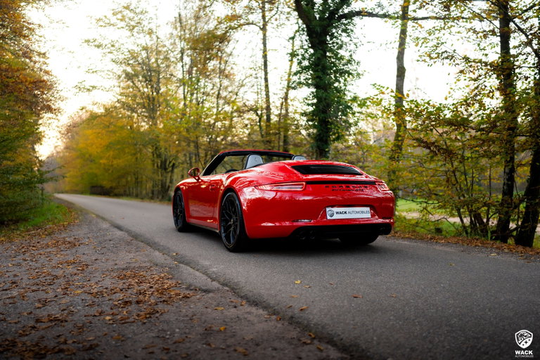 Porsche 991 Carrera GTS