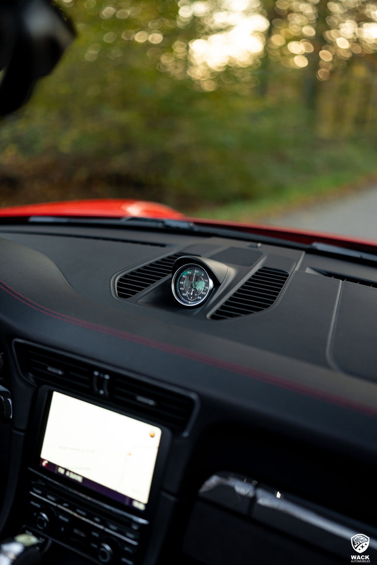 Porsche 991 Carrera GTS