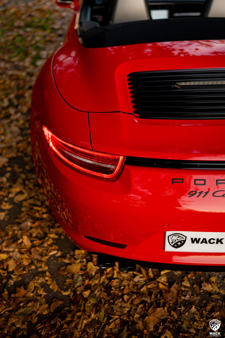 Porsche 991 Carrera GTS