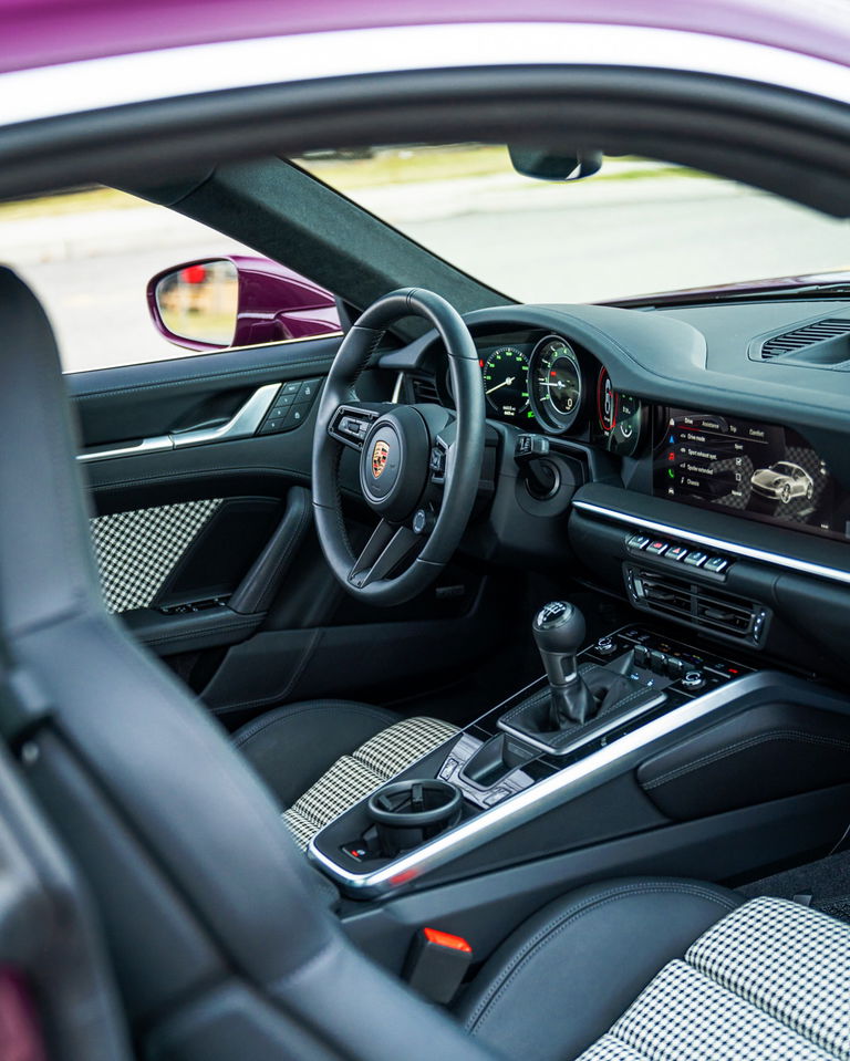Porsche 992 Carrera S