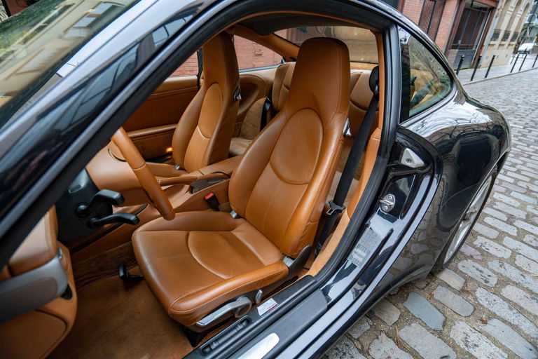 Porsche 997.2 Carrera 4