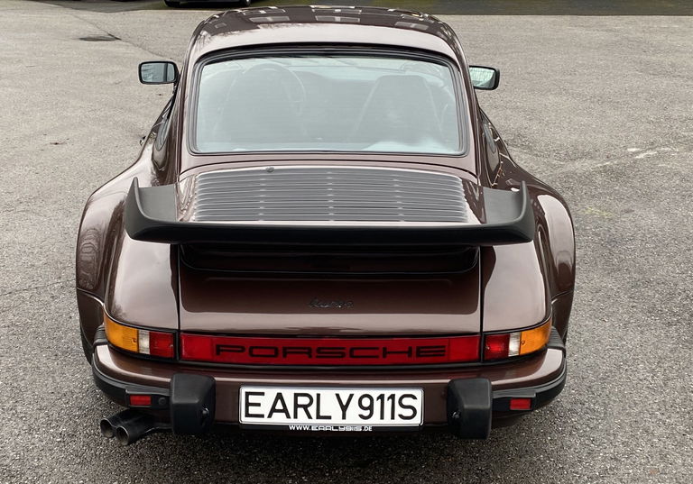 Porsche 911 Turbo 3.3