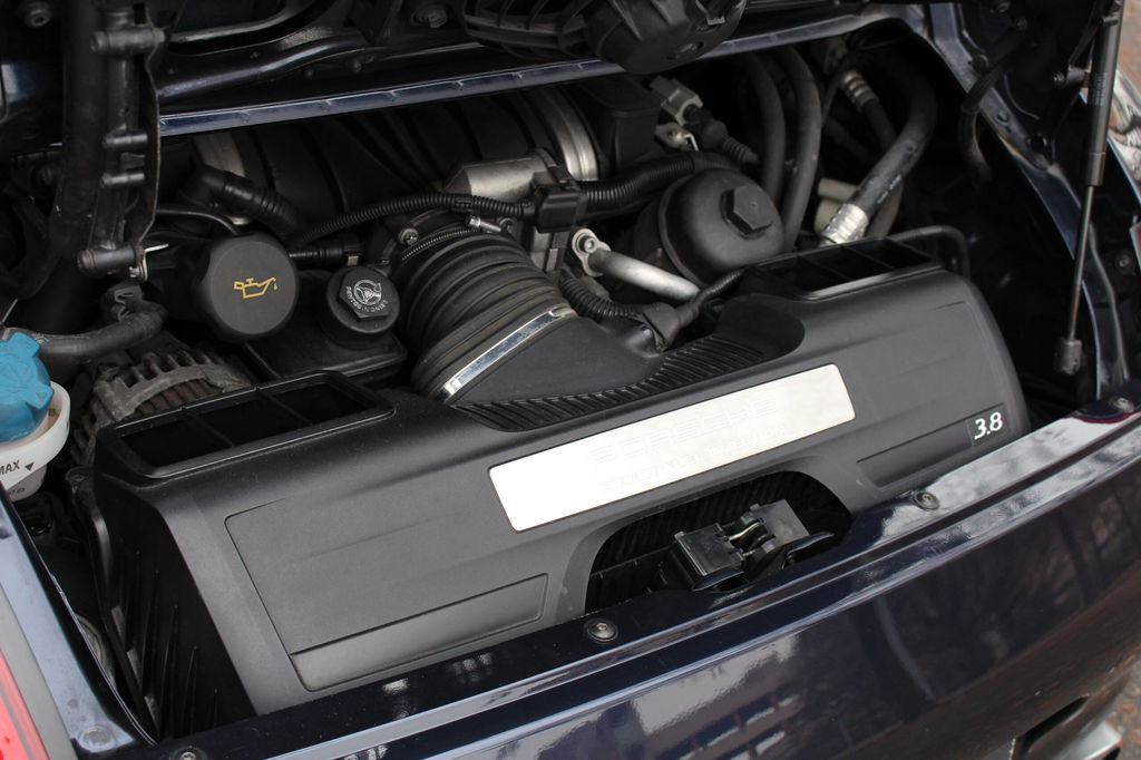 Porsche 997.2 Carrera 4S