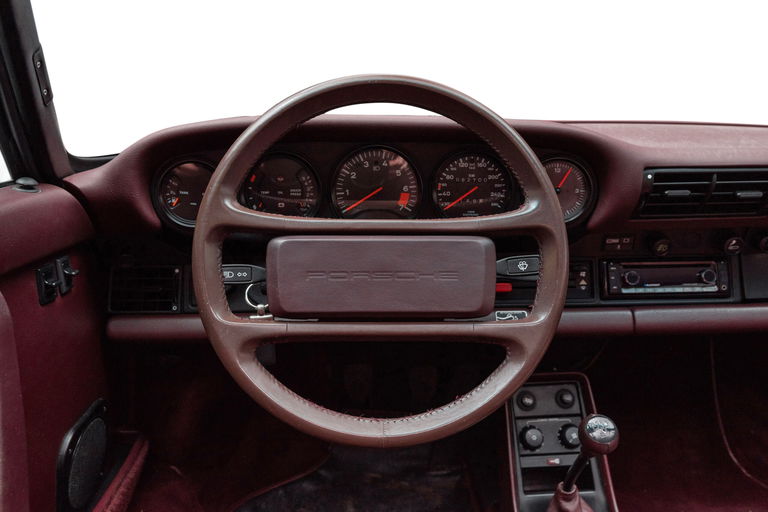 Porsche 911 Carrera 3.2