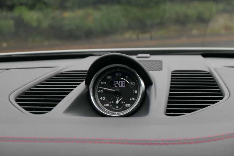 Porsche 991 Carrera GTS