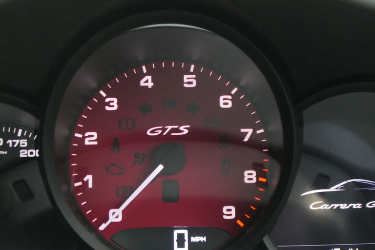 Porsche 991 Carrera GTS