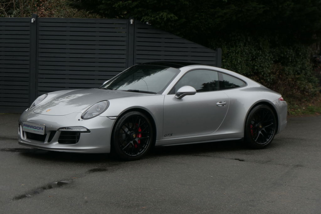 Porsche 991 Carrera GTS