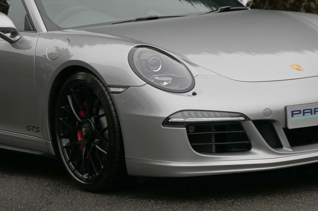Porsche 991 Carrera GTS