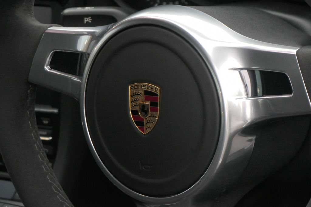 Porsche 991 Carrera GTS