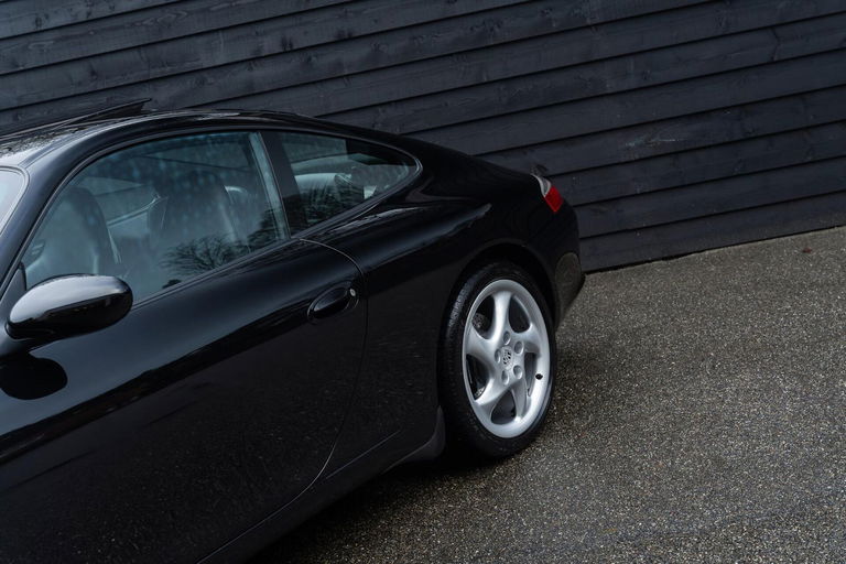 Porsche 996 Carrera