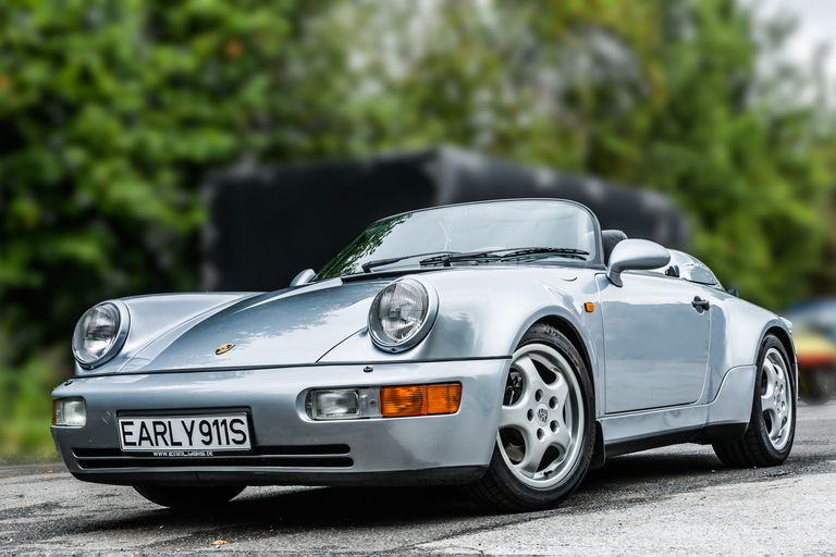 Porsche 964 Carrera 2 Speedster