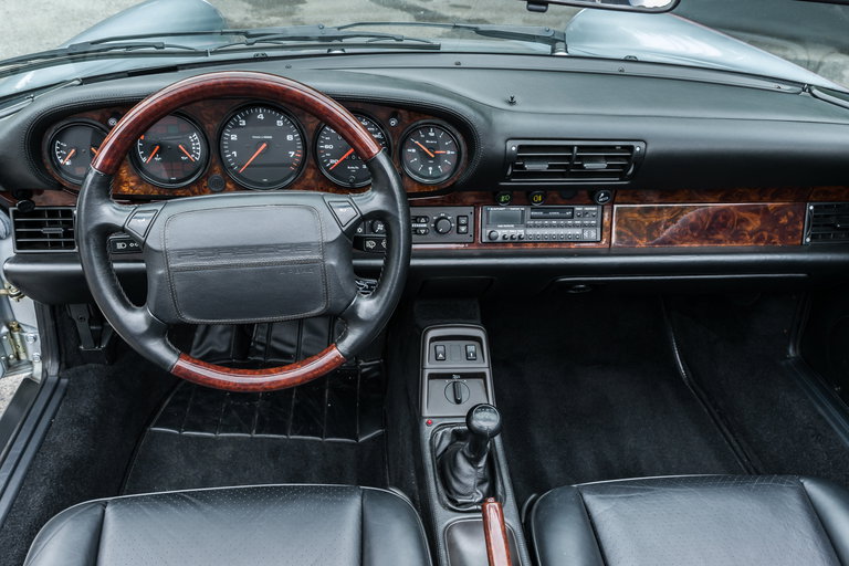 Porsche 964 Carrera 2 Speedster