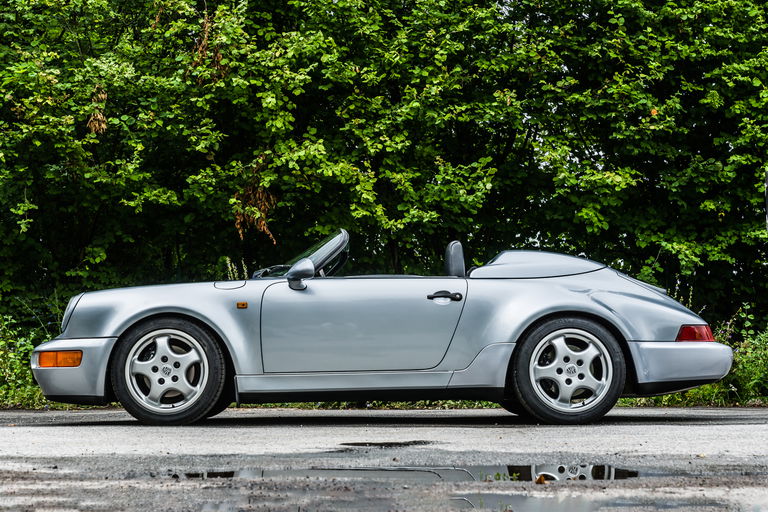 Porsche 964 Carrera 2 Speedster
