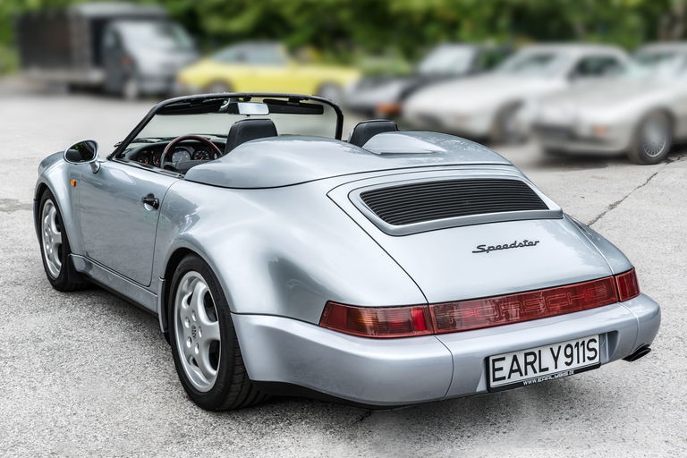 Porsche 964 Carrera 2 Speedster