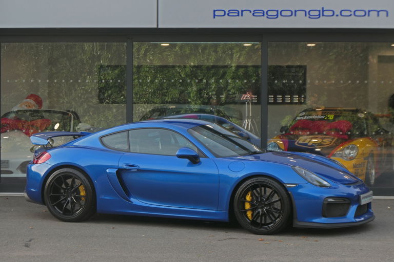 Porsche 981 Cayman GT4