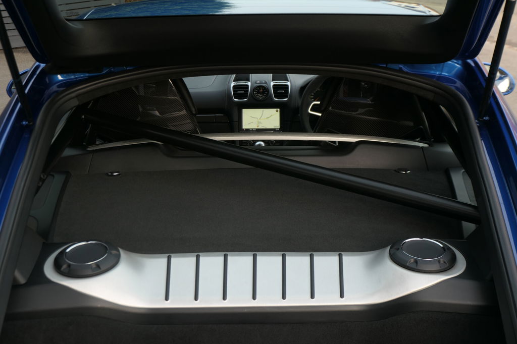 Porsche 981 Cayman GT4