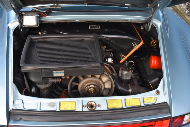 Porsche 911 Turbo 3.3