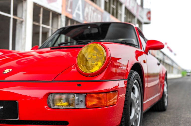 Porsche 964 Carrera 4