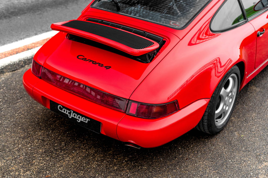 Porsche 964 Carrera 4