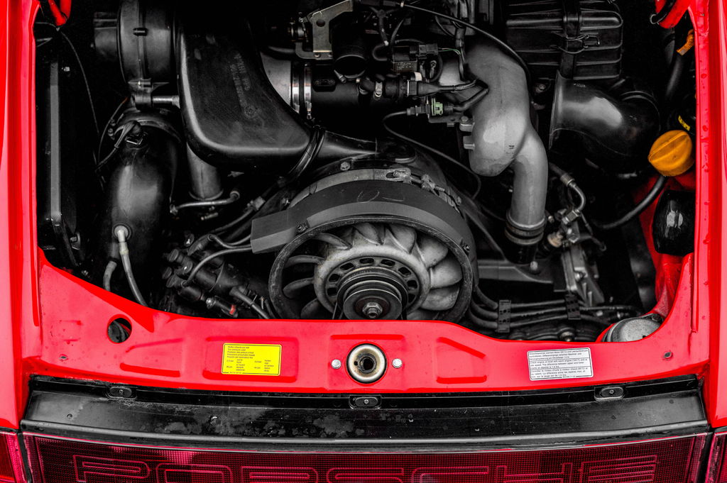 Porsche 964 Carrera 4