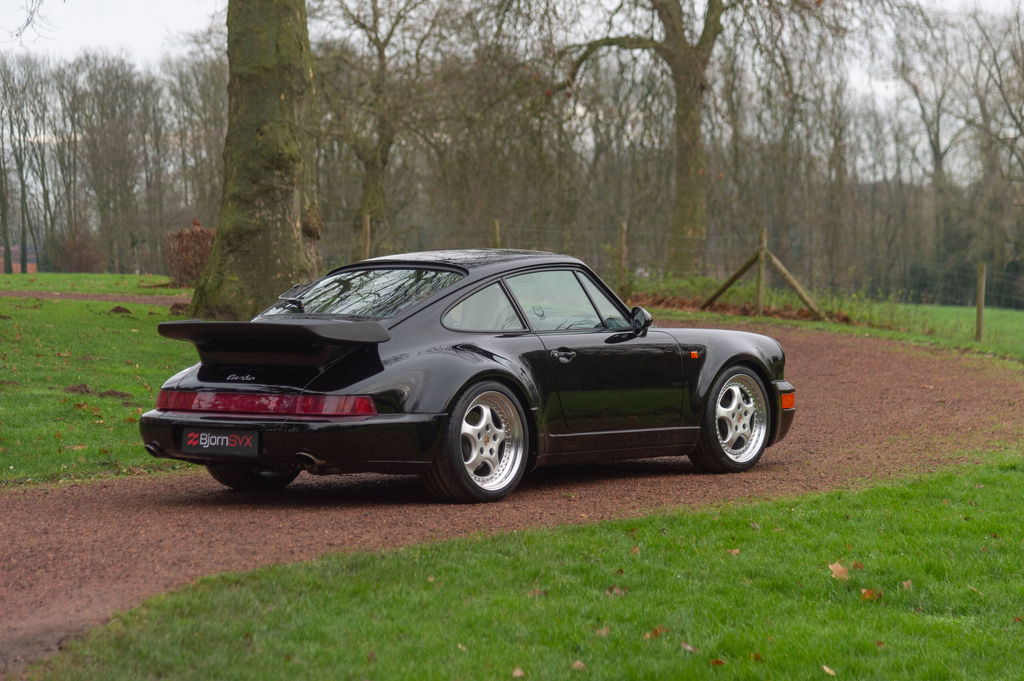 Porsche 964 Turbo