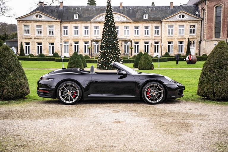 Porsche 992 Carrera 4S