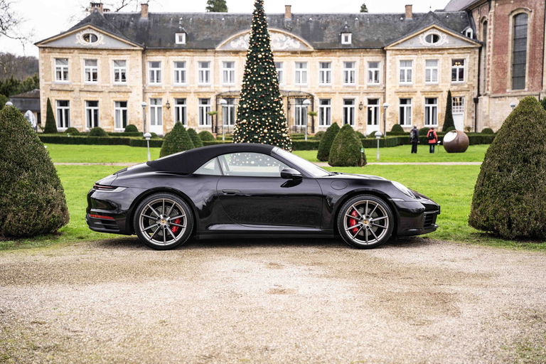 Porsche 992 Carrera 4S