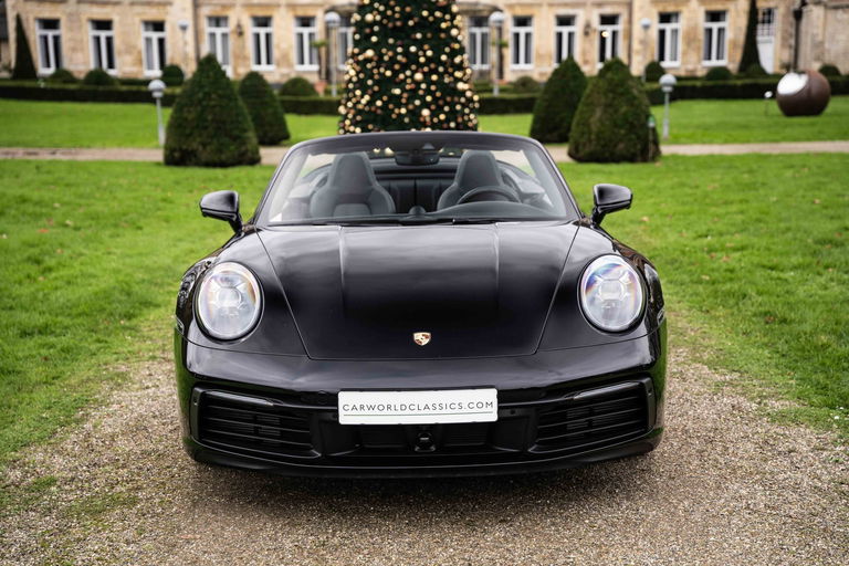 Porsche 992 Carrera 4S