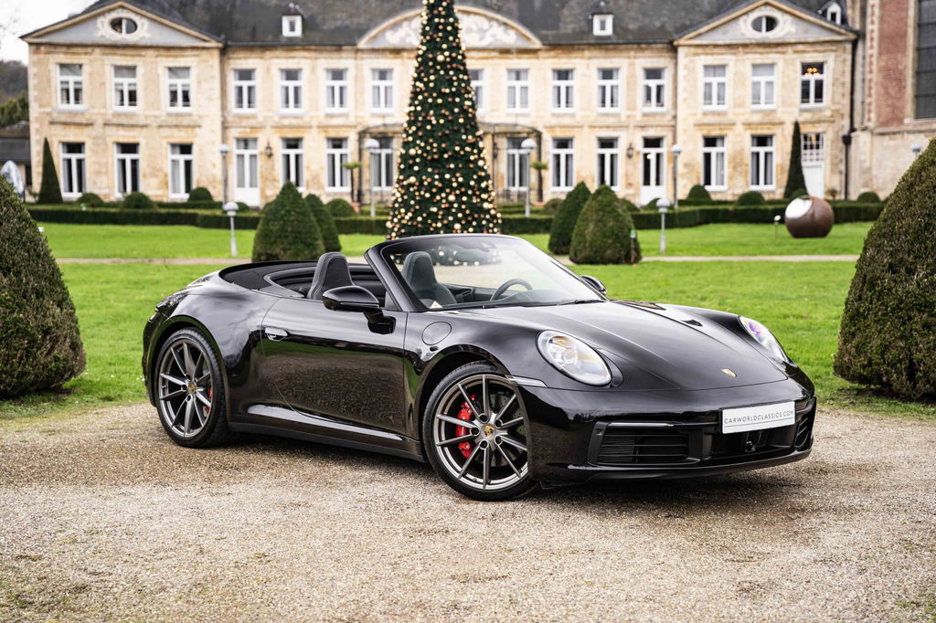 Porsche 992 Carrera 4S