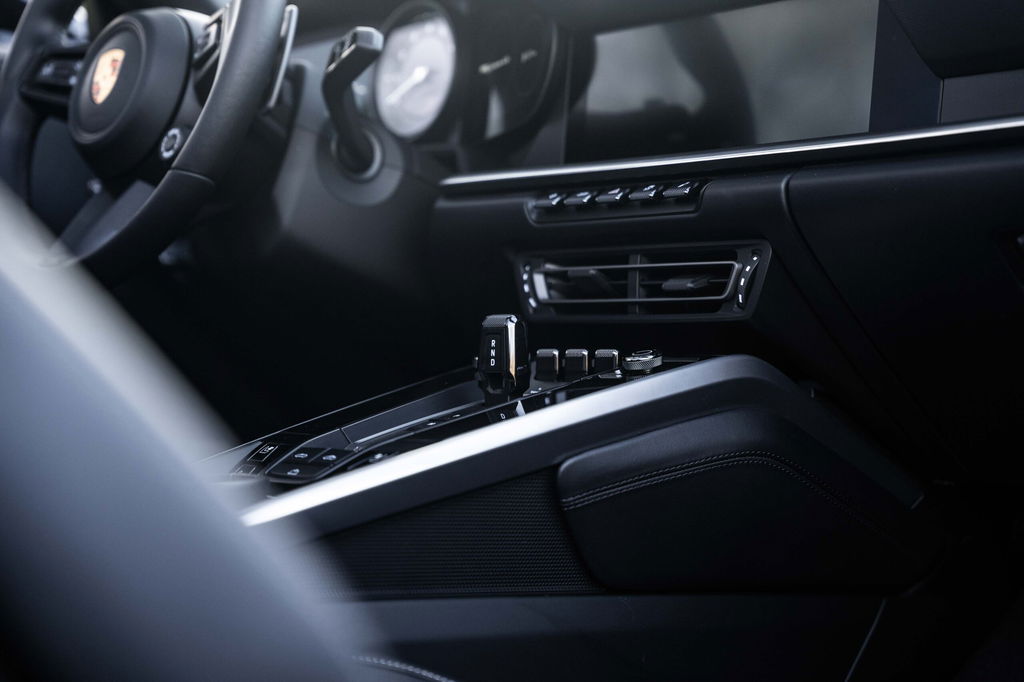 Porsche 992 Carrera 4S