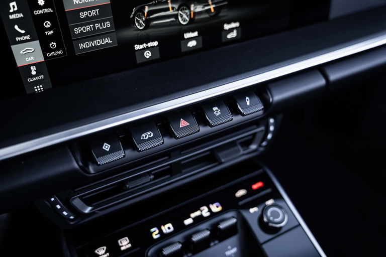 Porsche 992 Carrera 4S