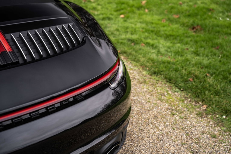 Porsche 992 Carrera 4S