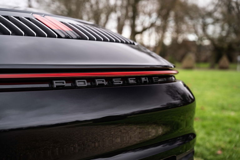 Porsche 992 Carrera 4S