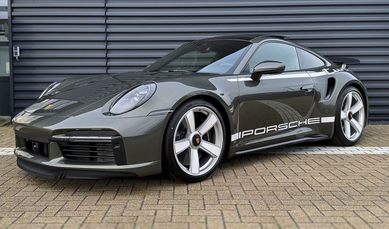 Porsche 992 Turbo 50 Jahre 2024 - elferspot.com