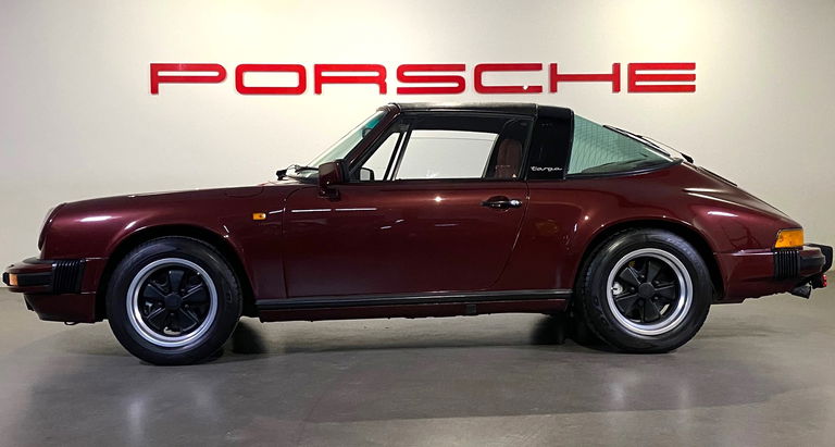 Porsche 911 Carrera 3.2