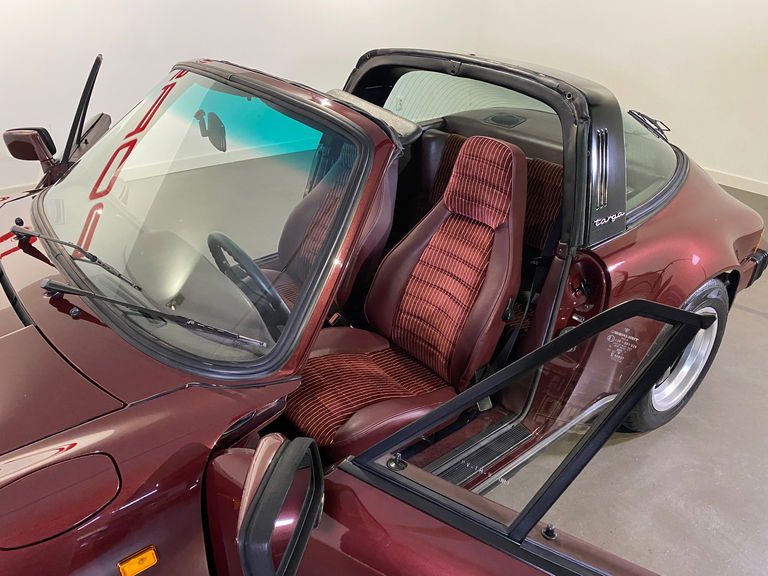 Porsche 911 Carrera 3.2