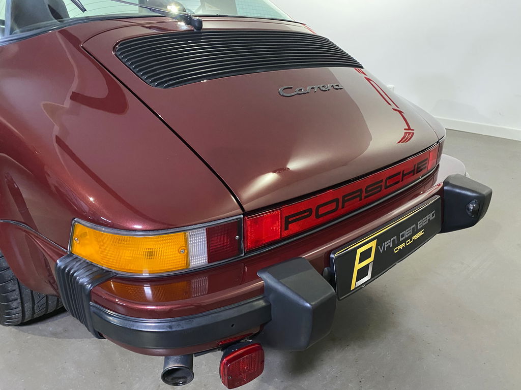 Porsche 911 Carrera 3.2