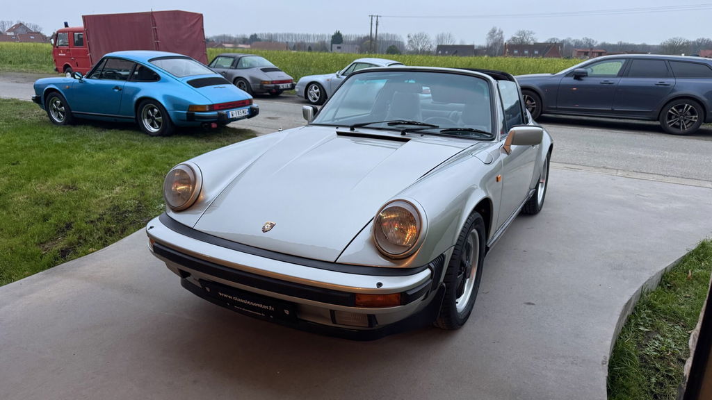 Porsche 911 Carrera 3.2