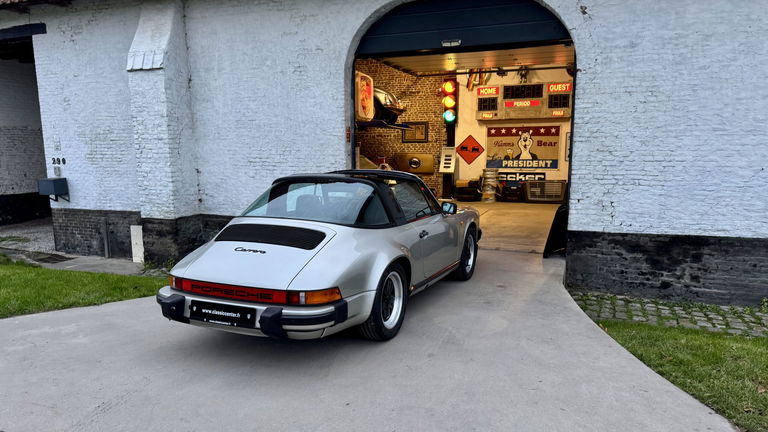 Porsche 911 Carrera 3.2
